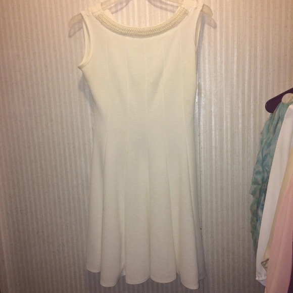 off white dress with pearls - Picture 1 of 2